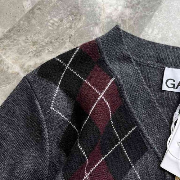 ๐๐Ganni Gray Argyle Cardigan For Women - Picture 6 of 9